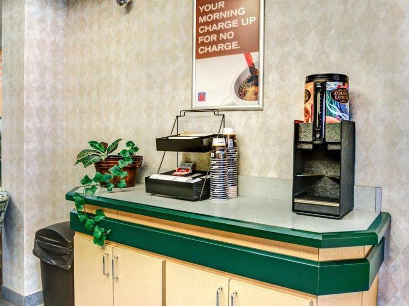 Days Inn By Wyndham Stony Plain Extérieur photo
