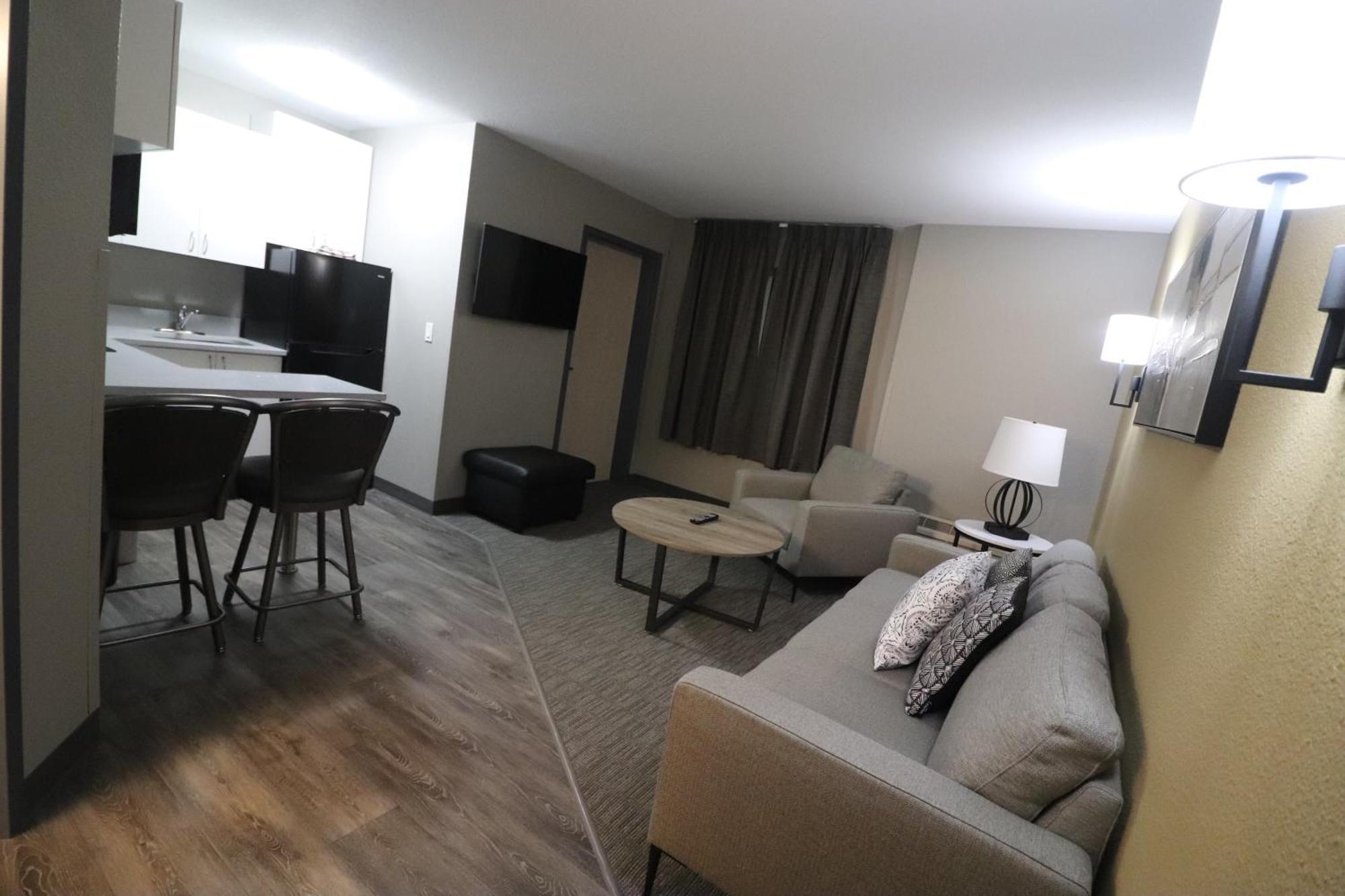 Days Inn By Wyndham Stony Plain Extérieur photo