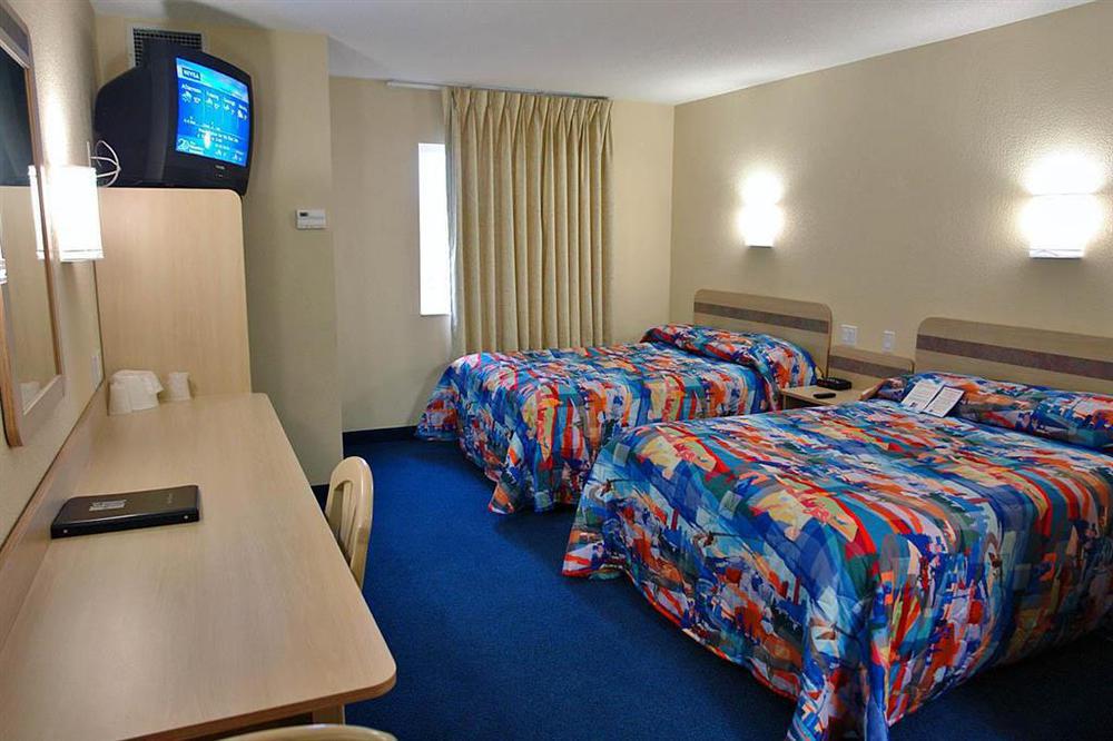 Days Inn By Wyndham Stony Plain Chambre photo